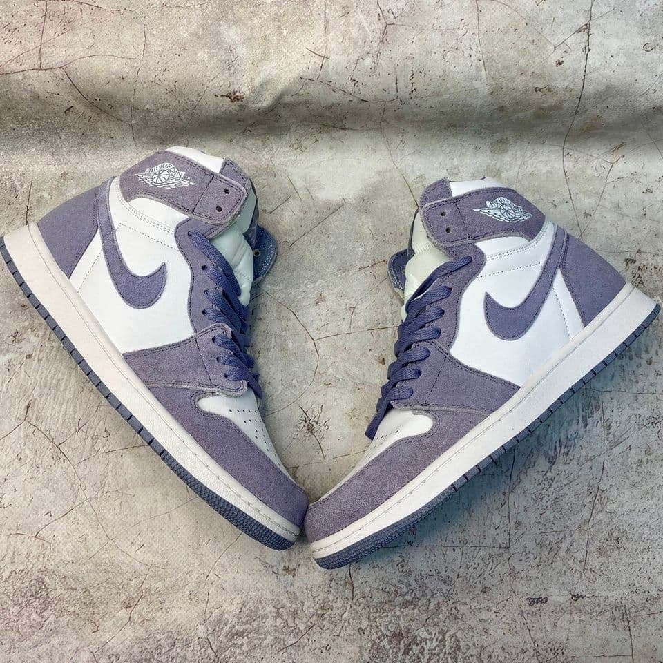 Купить Nike Air Jordan 1 High, Grey Sail Stealth