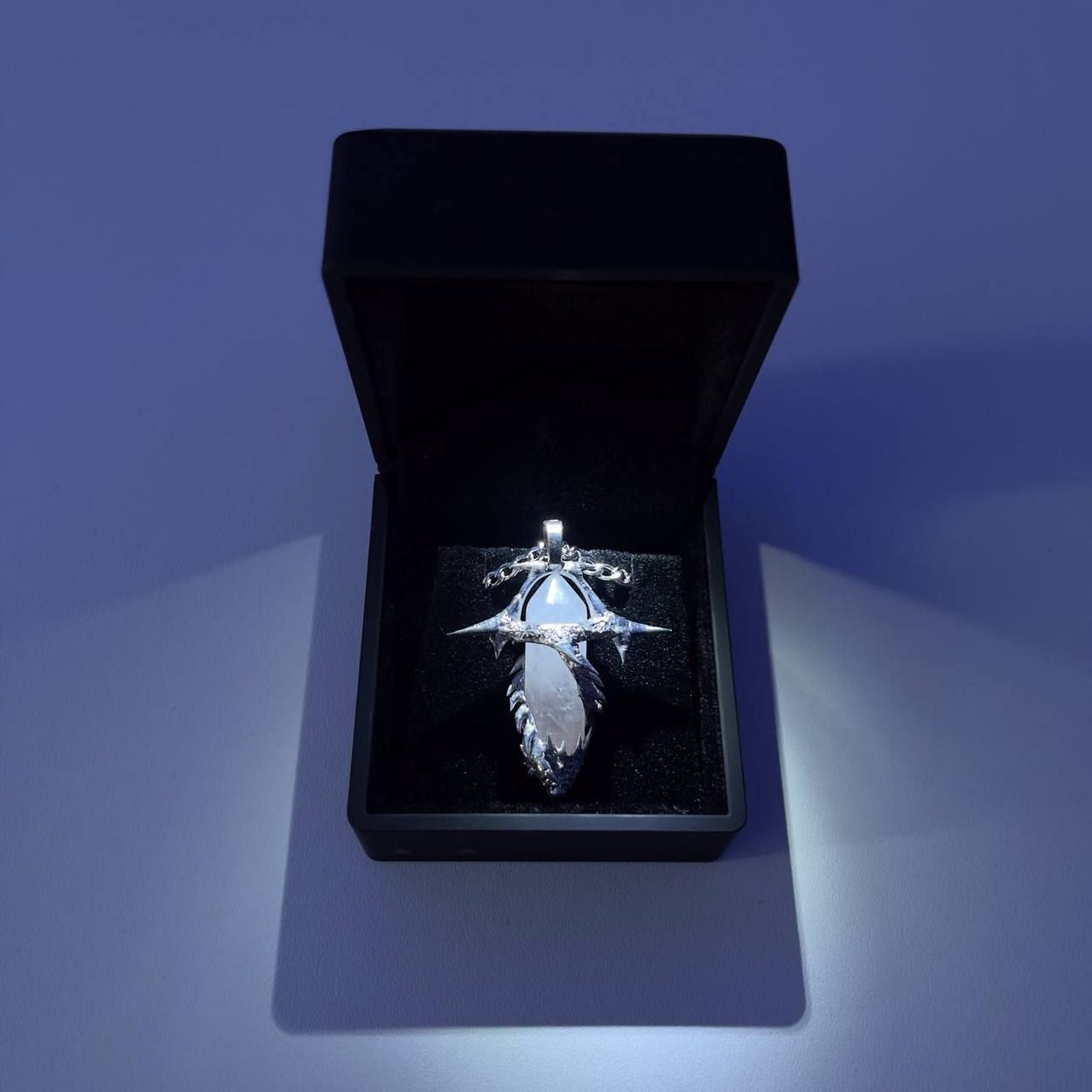 Купить Кулон «Rose Thorn»