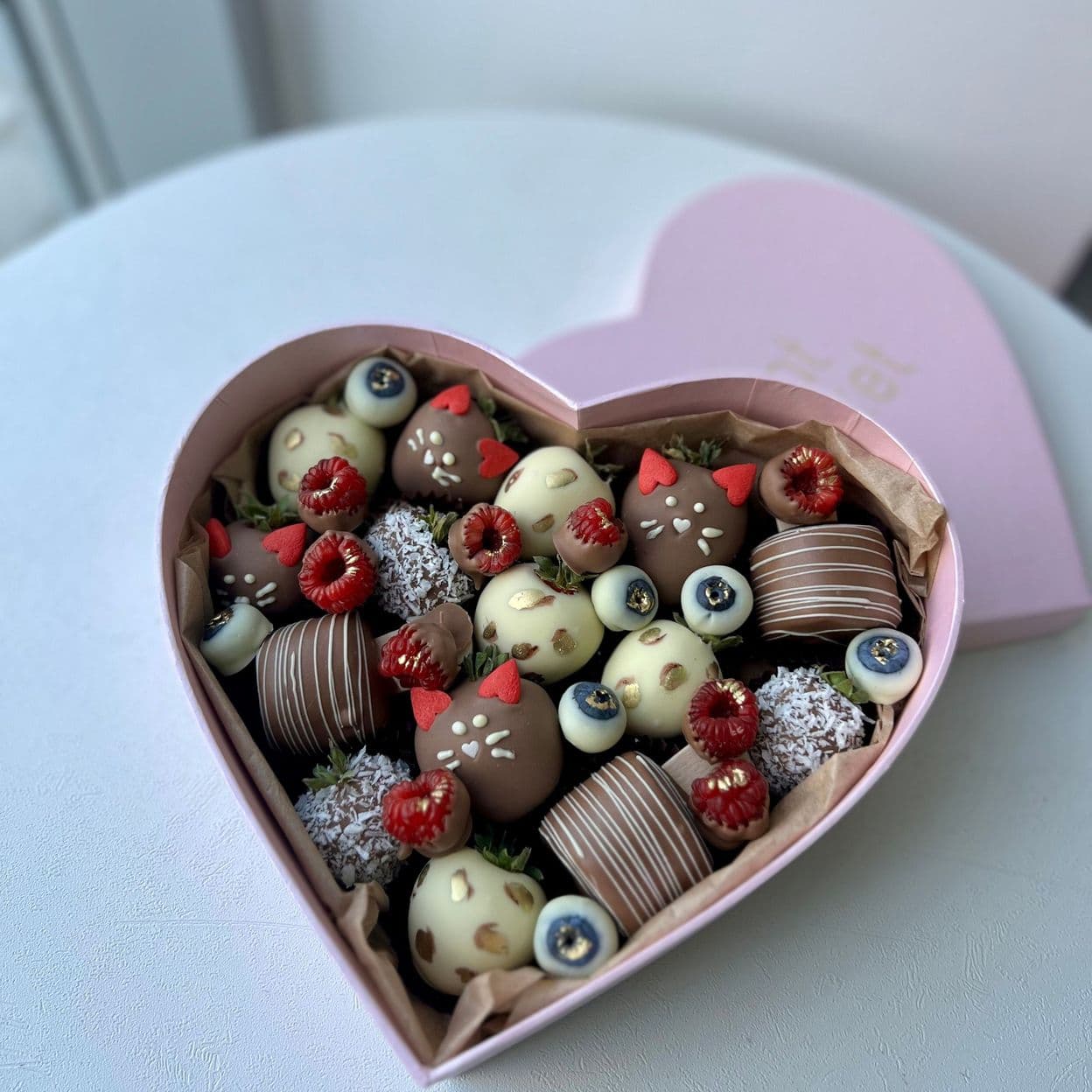 Купить Сердце с кошечками