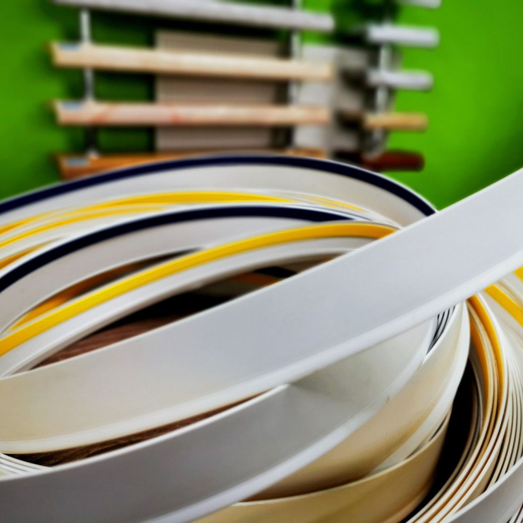 Купить Нащельник СЦ самоклеющийся шириной 30мм, 40мм, 50мм, 60мм, 70мм, 80мм