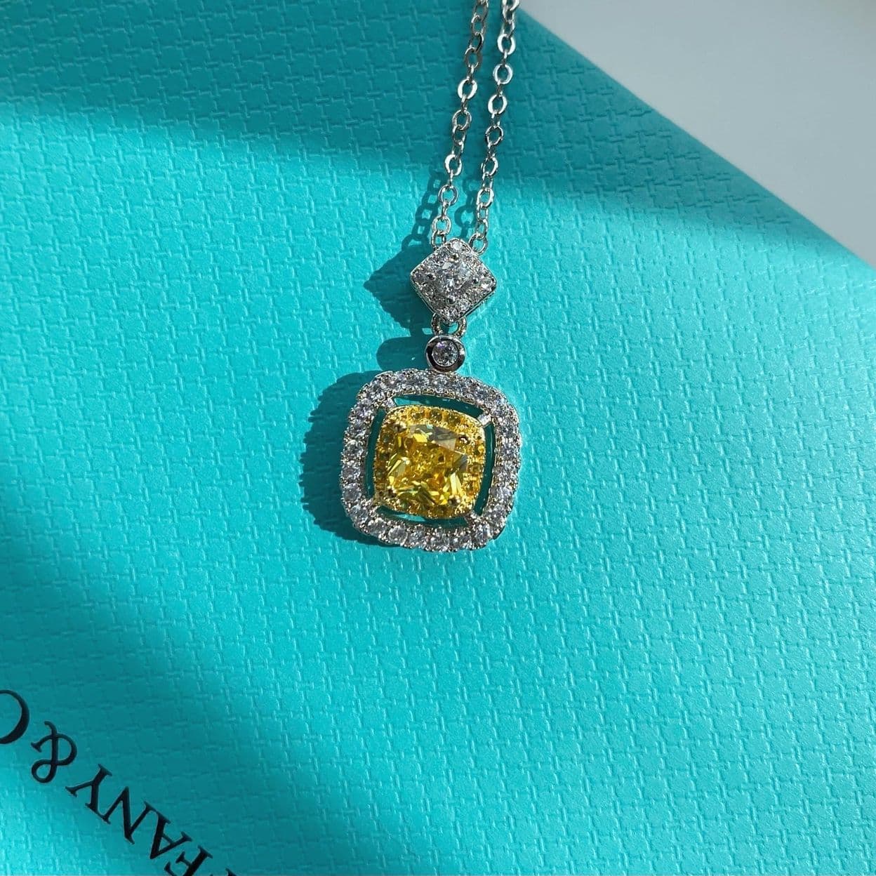 Купить Кулон Солнечный блик