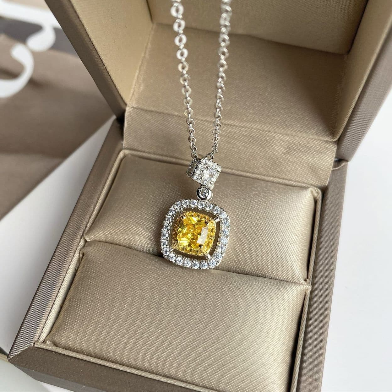 Купить Кулон Солнечный блик