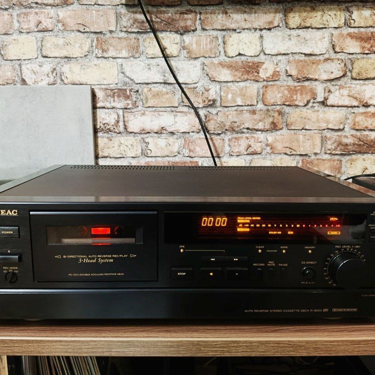 Купить Кассетная дека Teac R9000