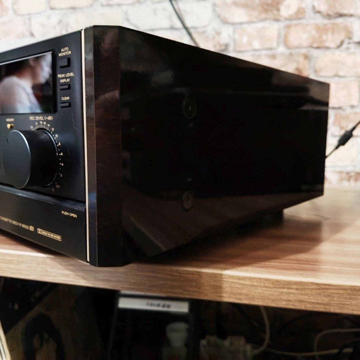 Купить Кассетная дека Teac R9000