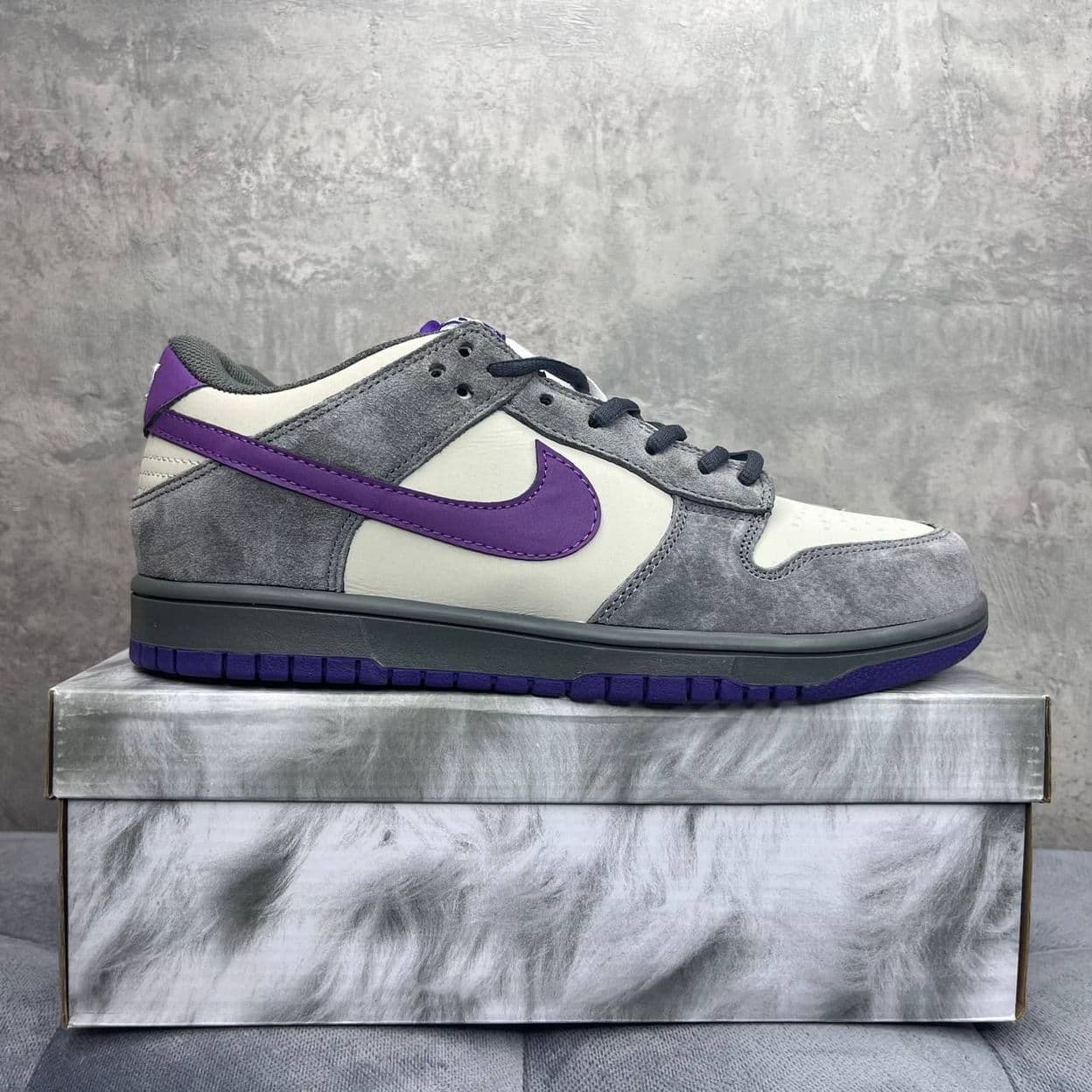 Купить Nike SB Dunk Purple Pigeon