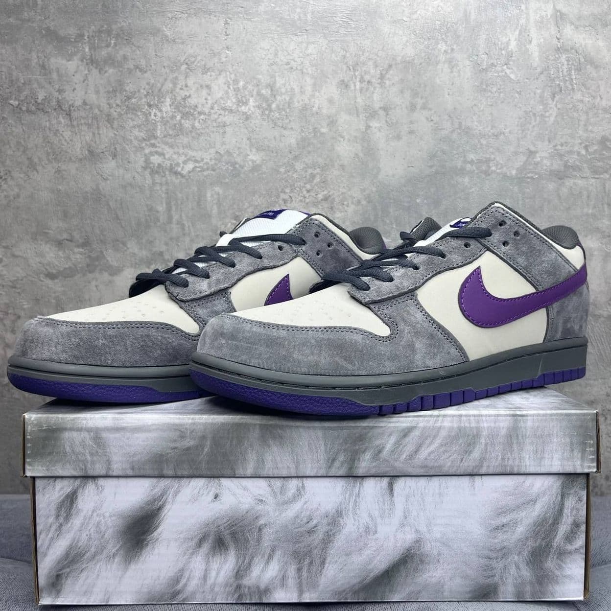 Купить Nike SB Dunk Purple Pigeon