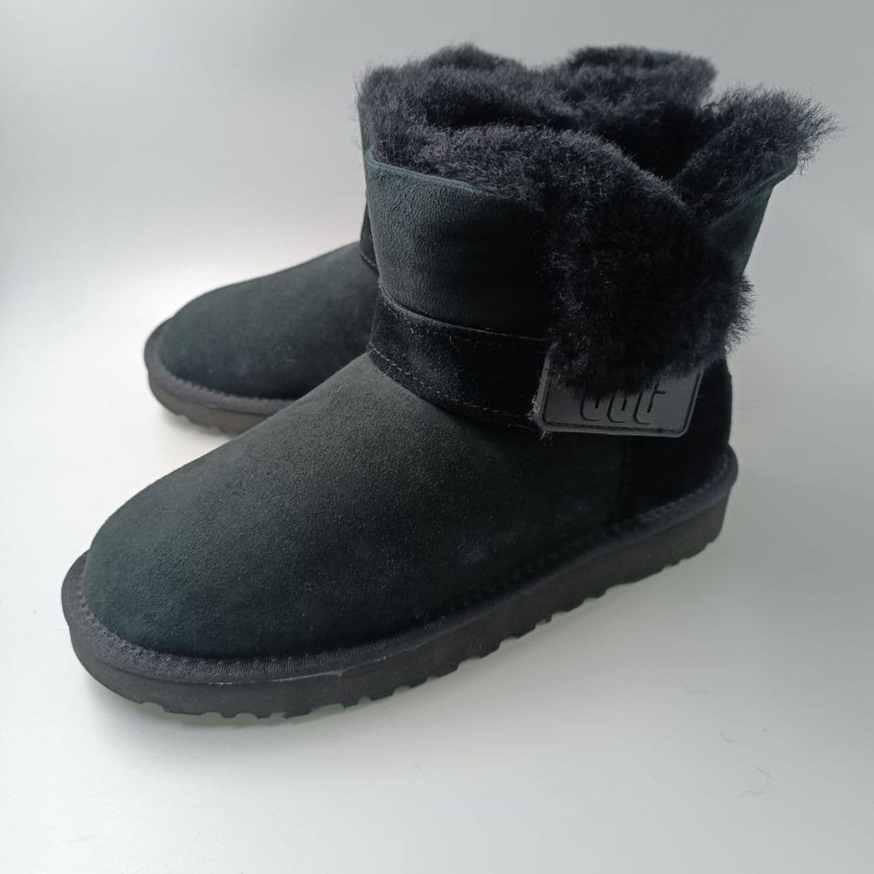 Купить UGG Classic Neumel Combat Black