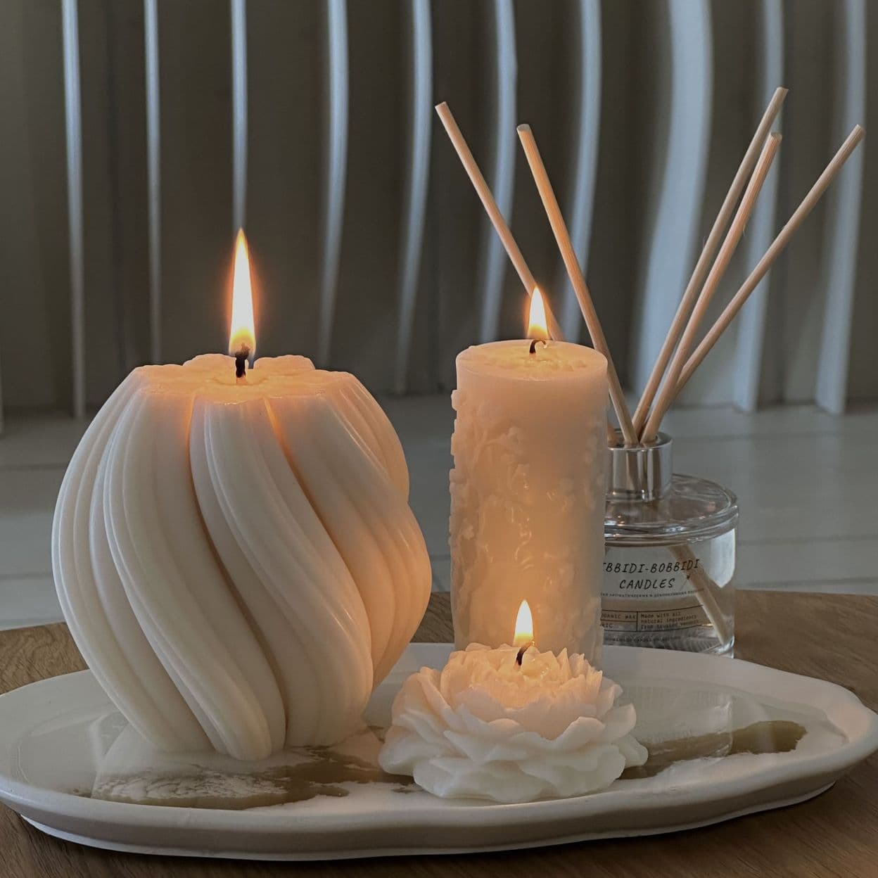 Купить Swirl Candle