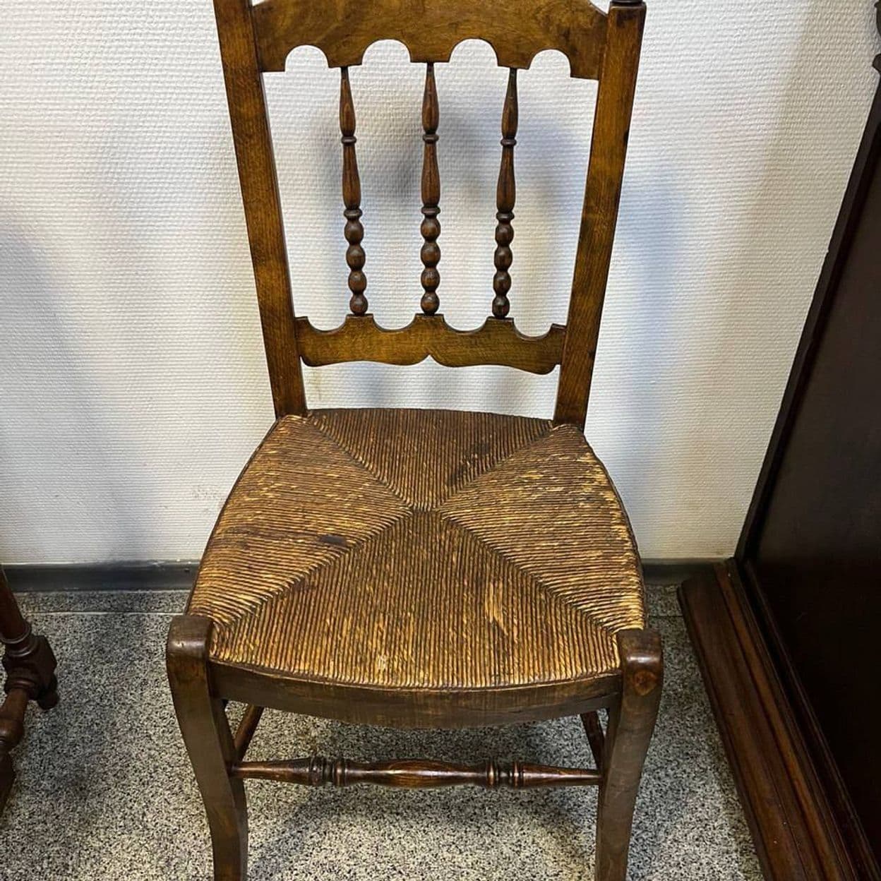 Купить Старинный стул