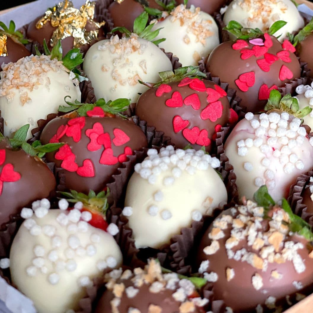 Купить Набор из клубники в шоколаде арт. 518