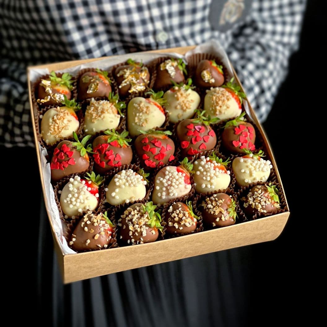 Купить Набор из клубники в шоколаде арт. 518