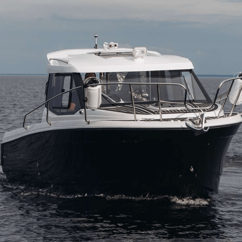 Купить Phoenix 700 Cabin  с мотором под ключ