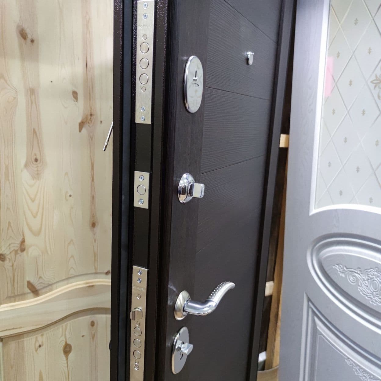 Купить Дверь входная "ОПТИМА NEW", венге