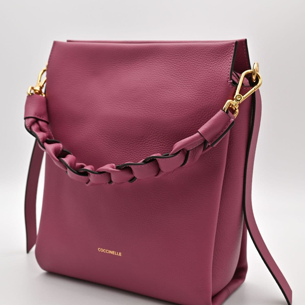 Купить Сумка женская Coccinelle