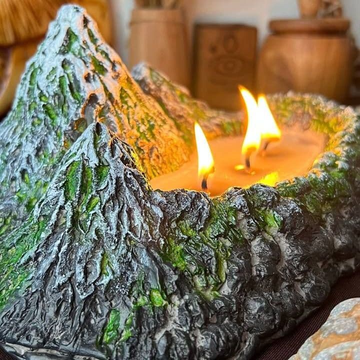 Купить Свеча "Горы"