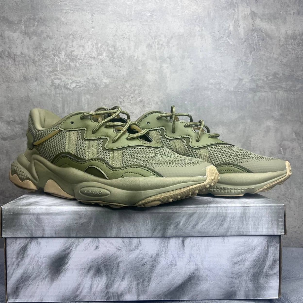 Купить Adidas Ozweego Dark green