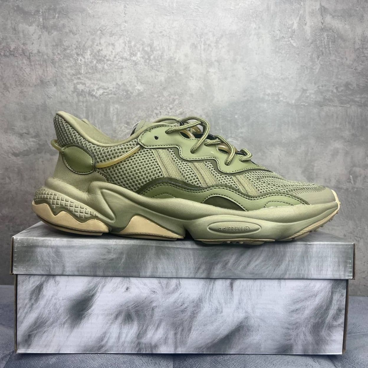 Купить Adidas Ozweego Dark green