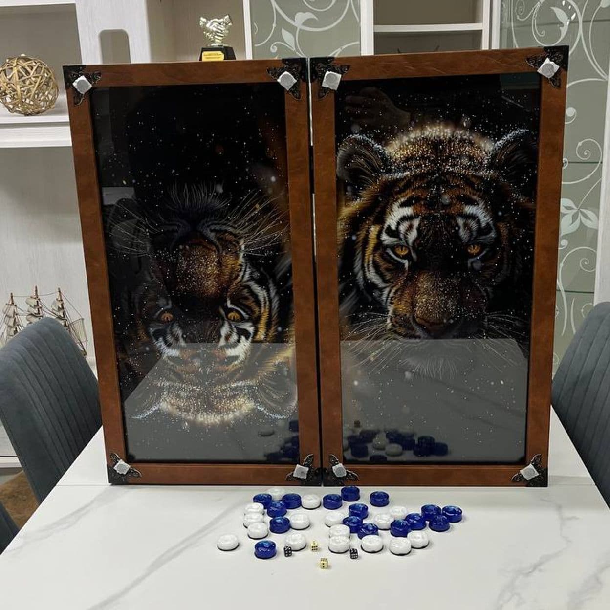 Купить Нарды со стеклом «Тигры» крашеные