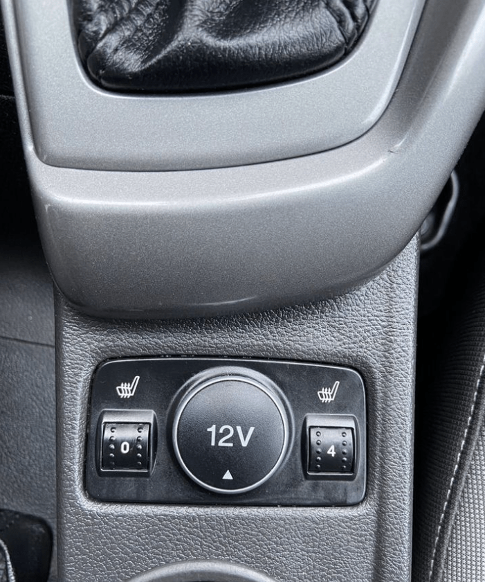 Купить Ford Focus 1.6 MT, 2013, 127 000 км