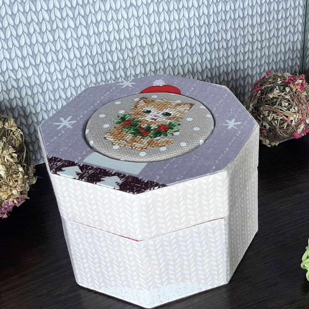 Купить бонбоньерка Котята празднуют Рождество