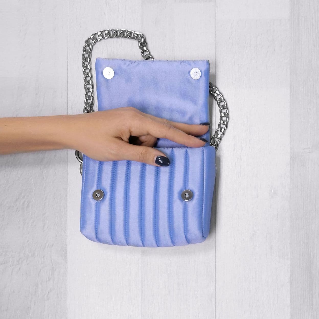 Купить Сумка Aglais в оттенке «Голубая лазурь»