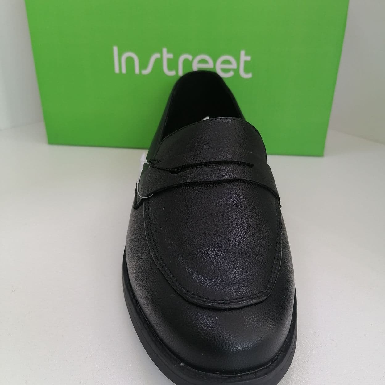 Купить Туфли женские Instreet.