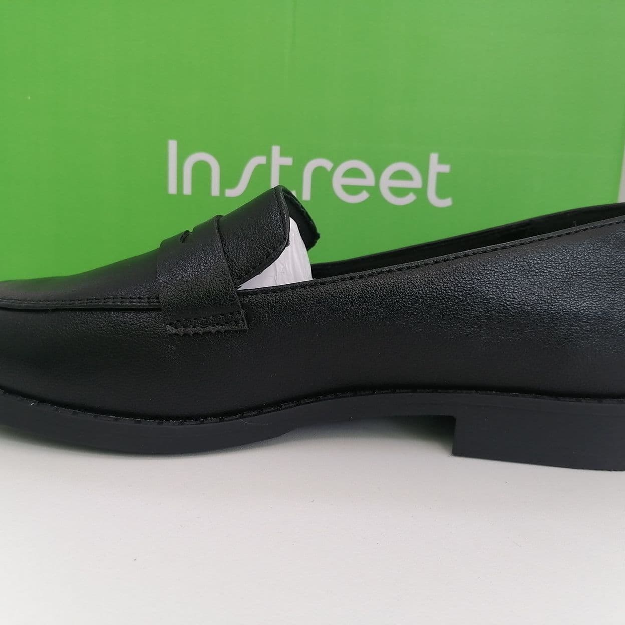 Купить Туфли женские Instreet.
