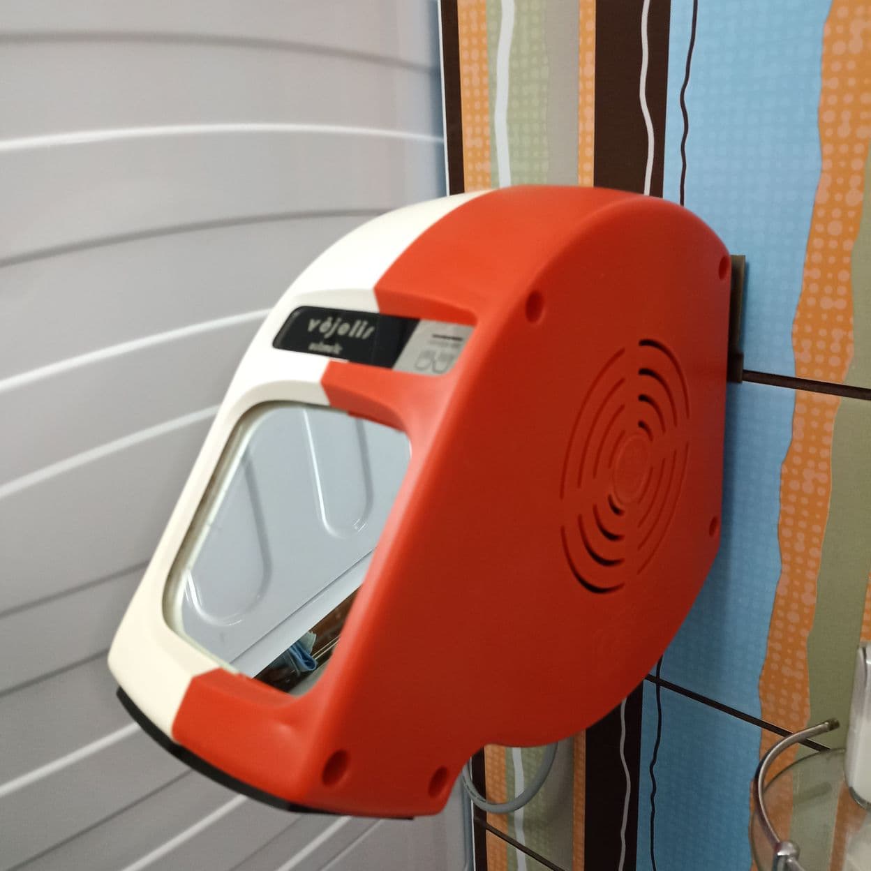 Купить VEJALIS-5 электросушитель для рук