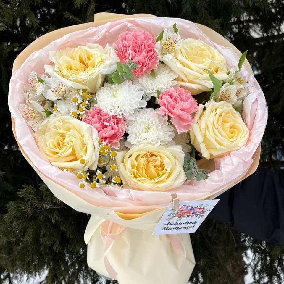 Купить Букет с ароматной розой «Канделайт»