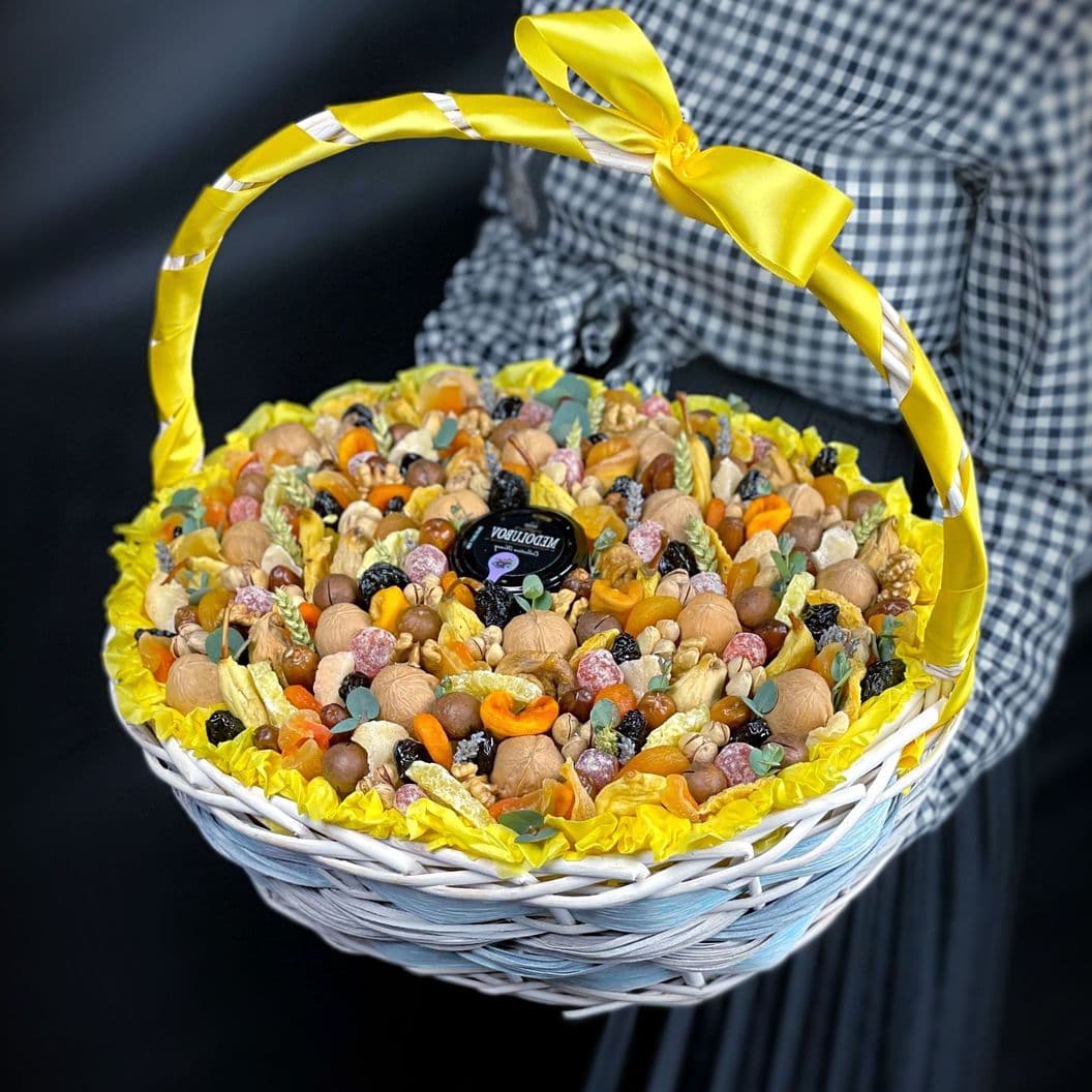 Купить Подарочная корзина арт. 402