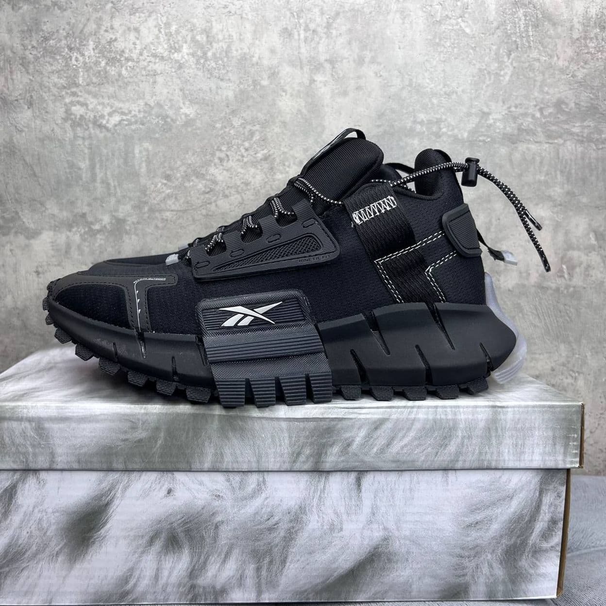 Купить Reebok Zig Kinetica Edge Black