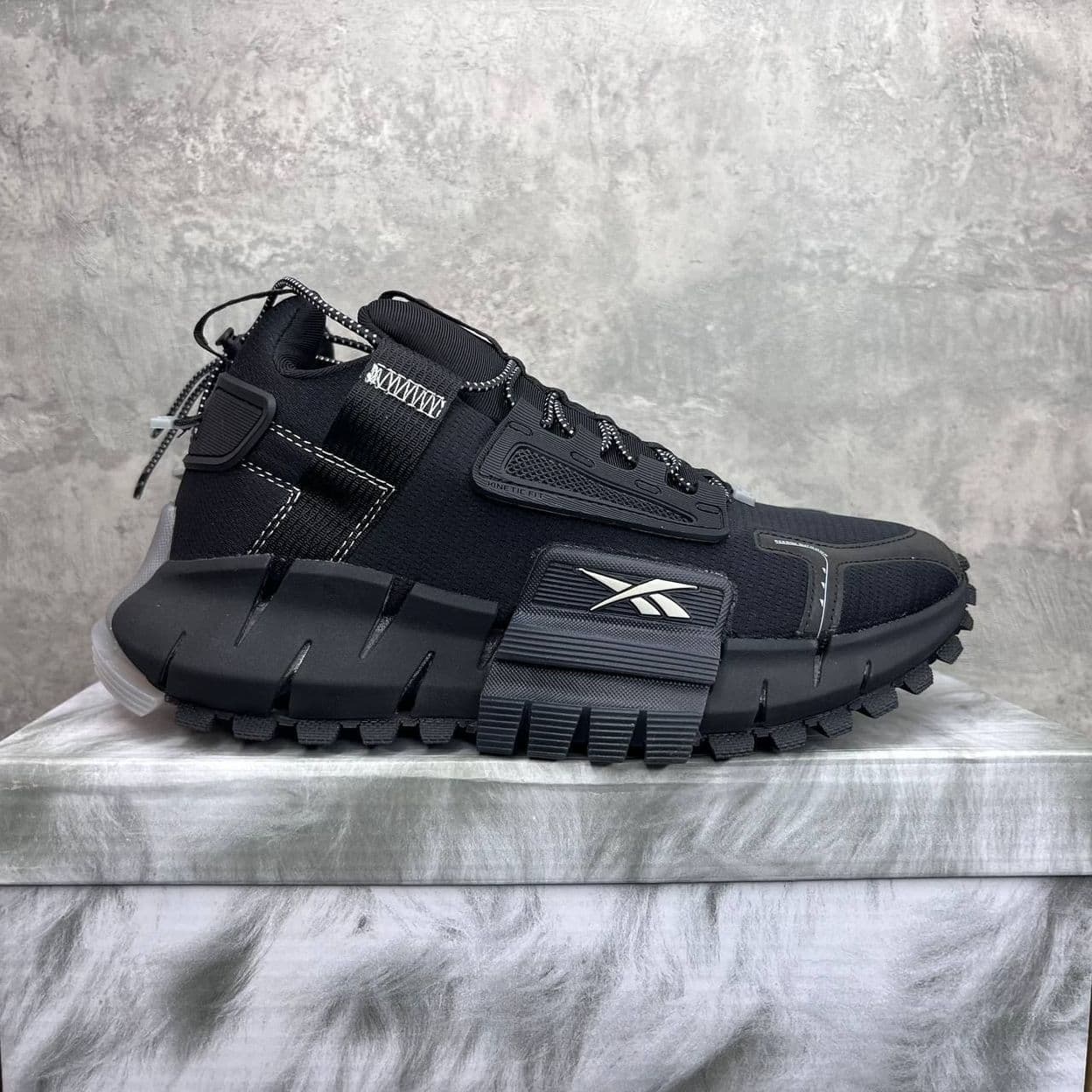 Купить Reebok Zig Kinetica Edge Black