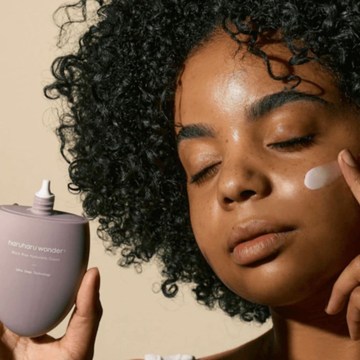 Купить Увлажняющий легкий крем с чёрным рисом Haruharu Wonder Black Rice Hyaluronic Cream 50 мл