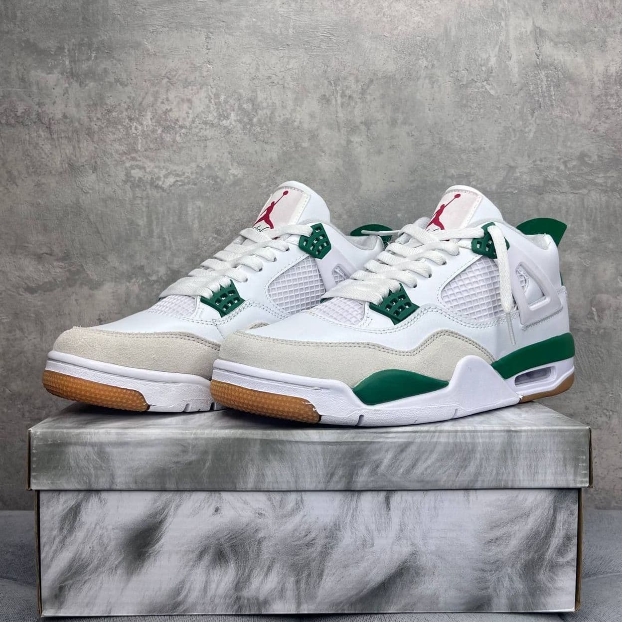 Купить Nike Air Jordan 4 Retro Pine Green