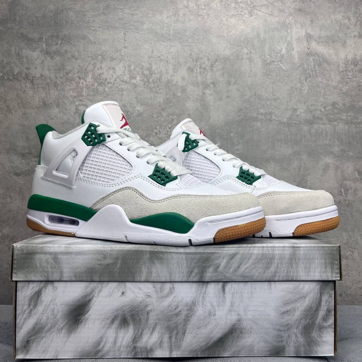 Купить Nike Air Jordan 4 Retro Pine Green
