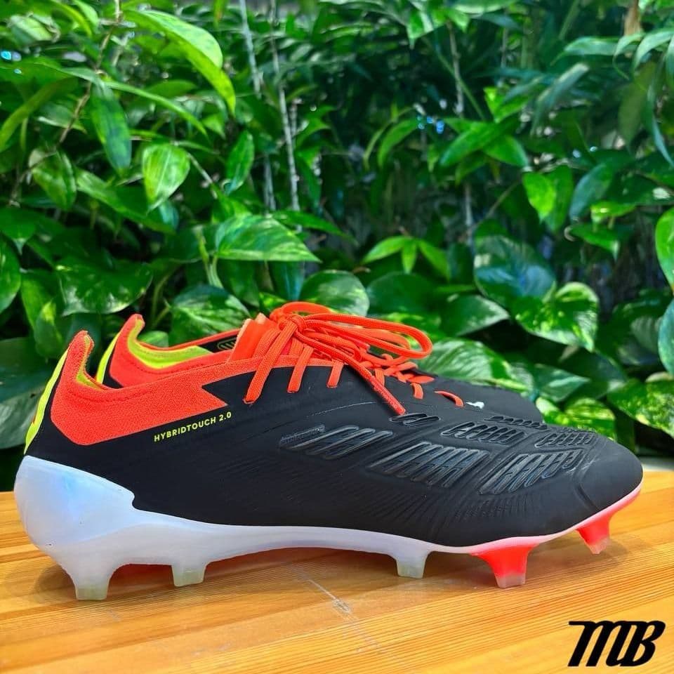 Купить Бутсы Adidas Predator Elite FG