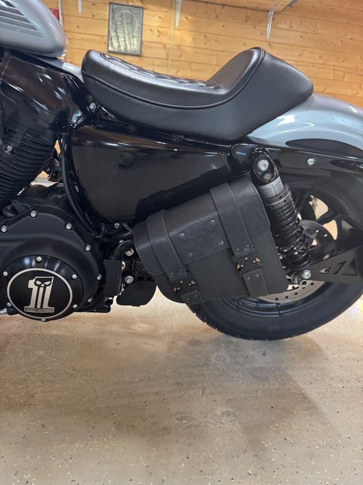 Купить Сумка Кофр для Harley Davidson Sportster