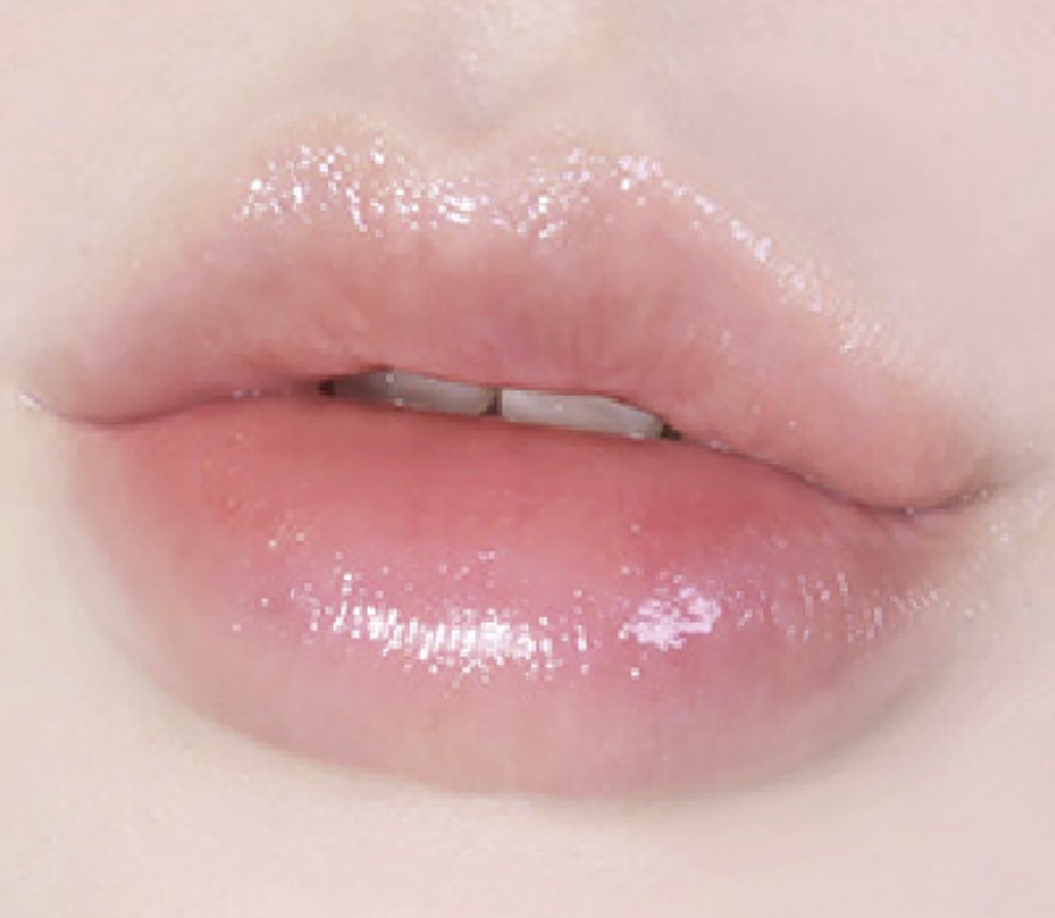 Купить Глянцевый оттеночный бальзам для губ Tocobo Glow&Glass Tinted Lip Balm