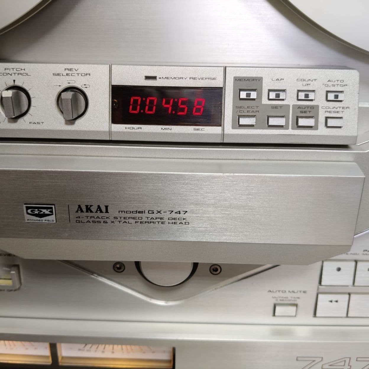 Купить Магнитофон катушечный Akai GX-747