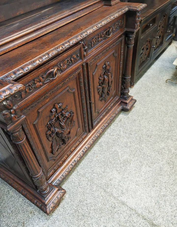 Купить Старинный открытый буфет