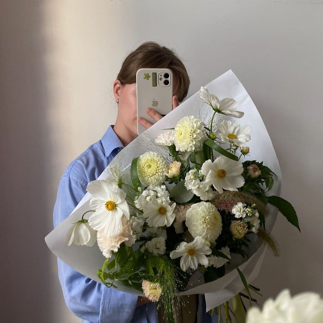 Купить ИЗ СЕЗОННЫХ ЦВЕТОВ