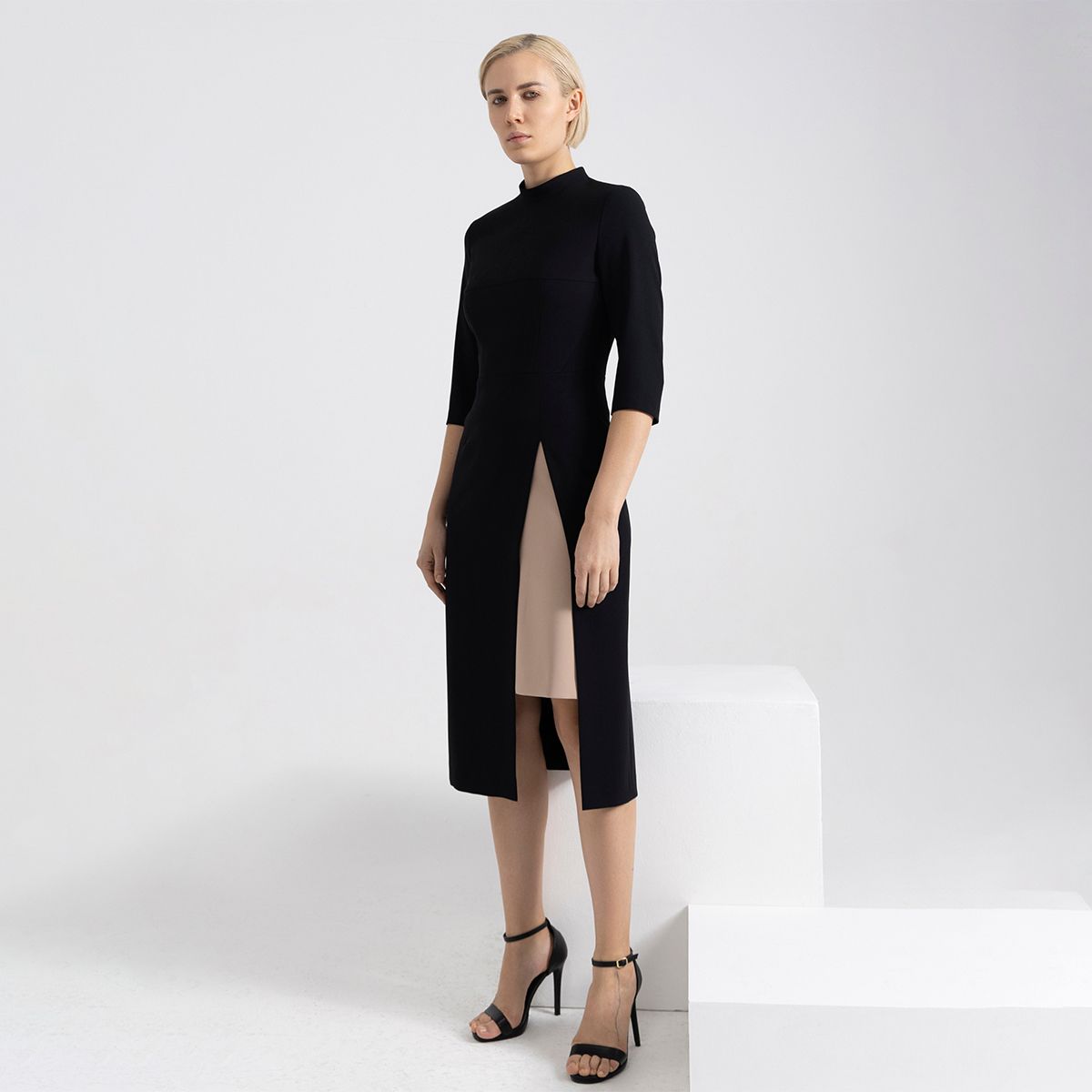Купить Платье с разрезом VASSA&Co