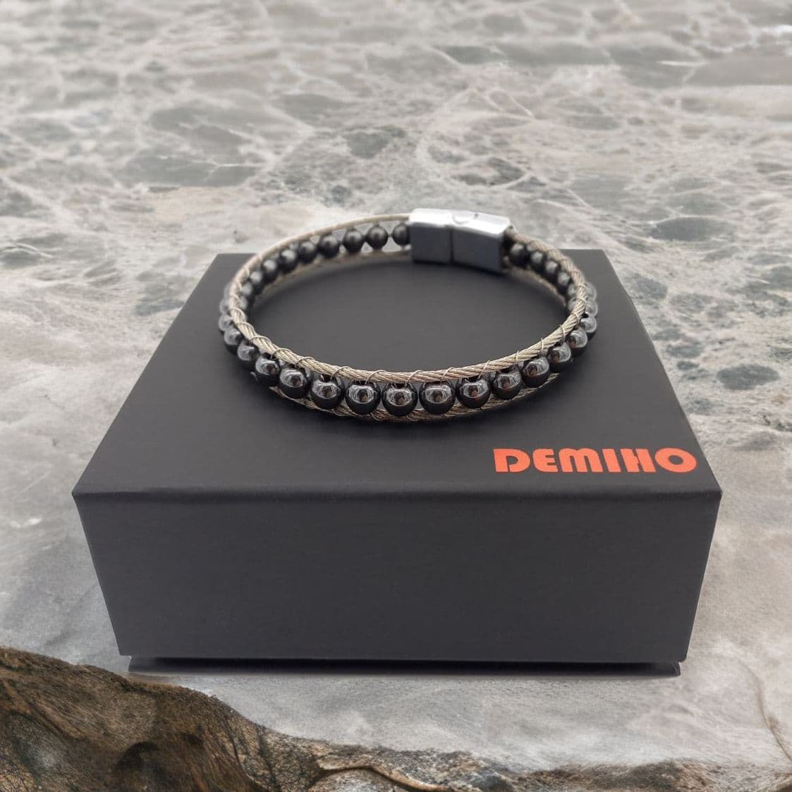 Купить Гематит, ювелирная сталь. Браслет мужской / женский из натуральных камней Гематит (арт. DMBR008)