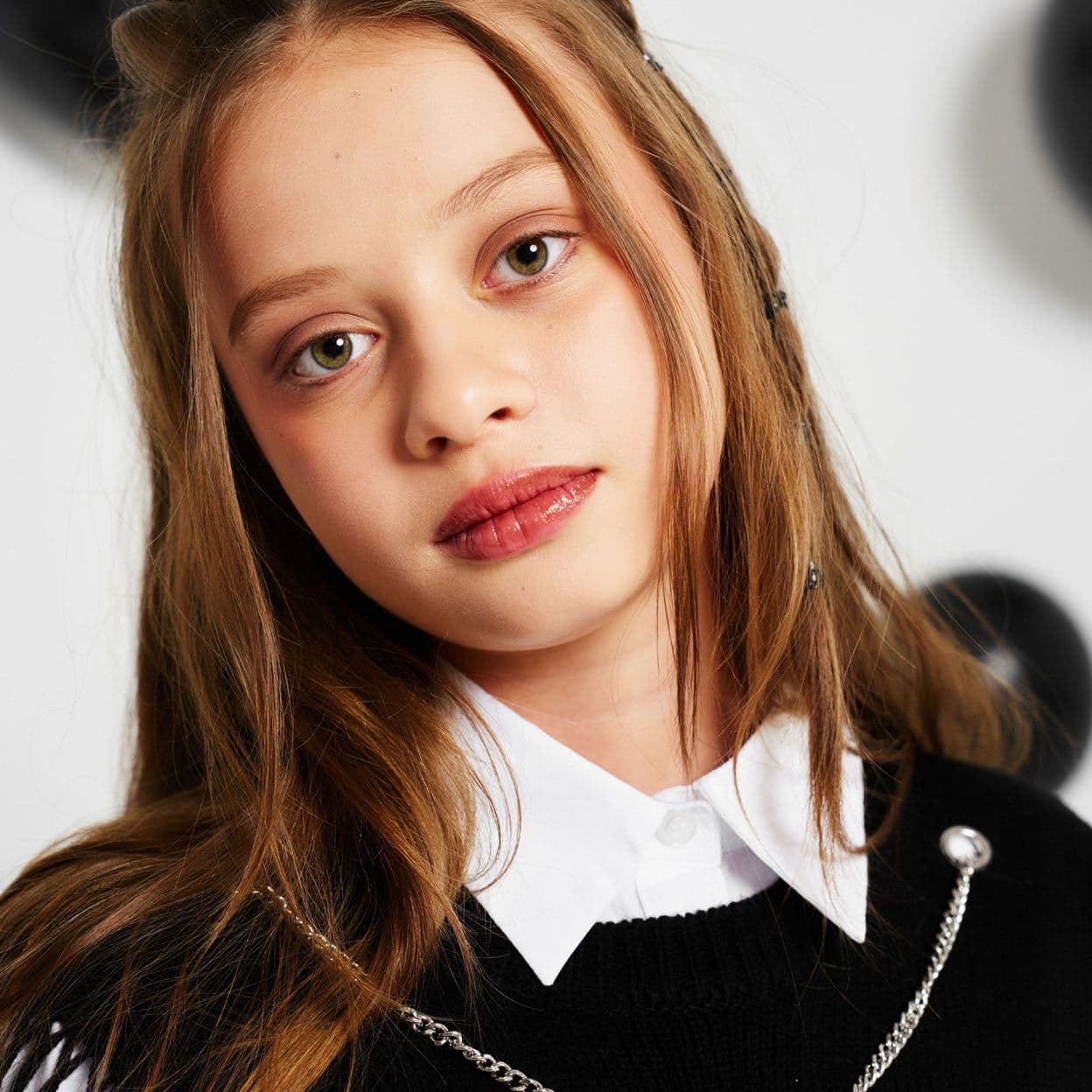 Купить Электронный журнал RAAMAT Magazine February 2025 Teen&Kids Edition Issue 2