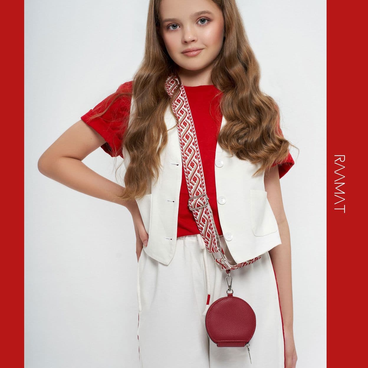 Купить Электронный журнал RAAMAT Magazine February 2025 Teen&Kids Edition Issue 2