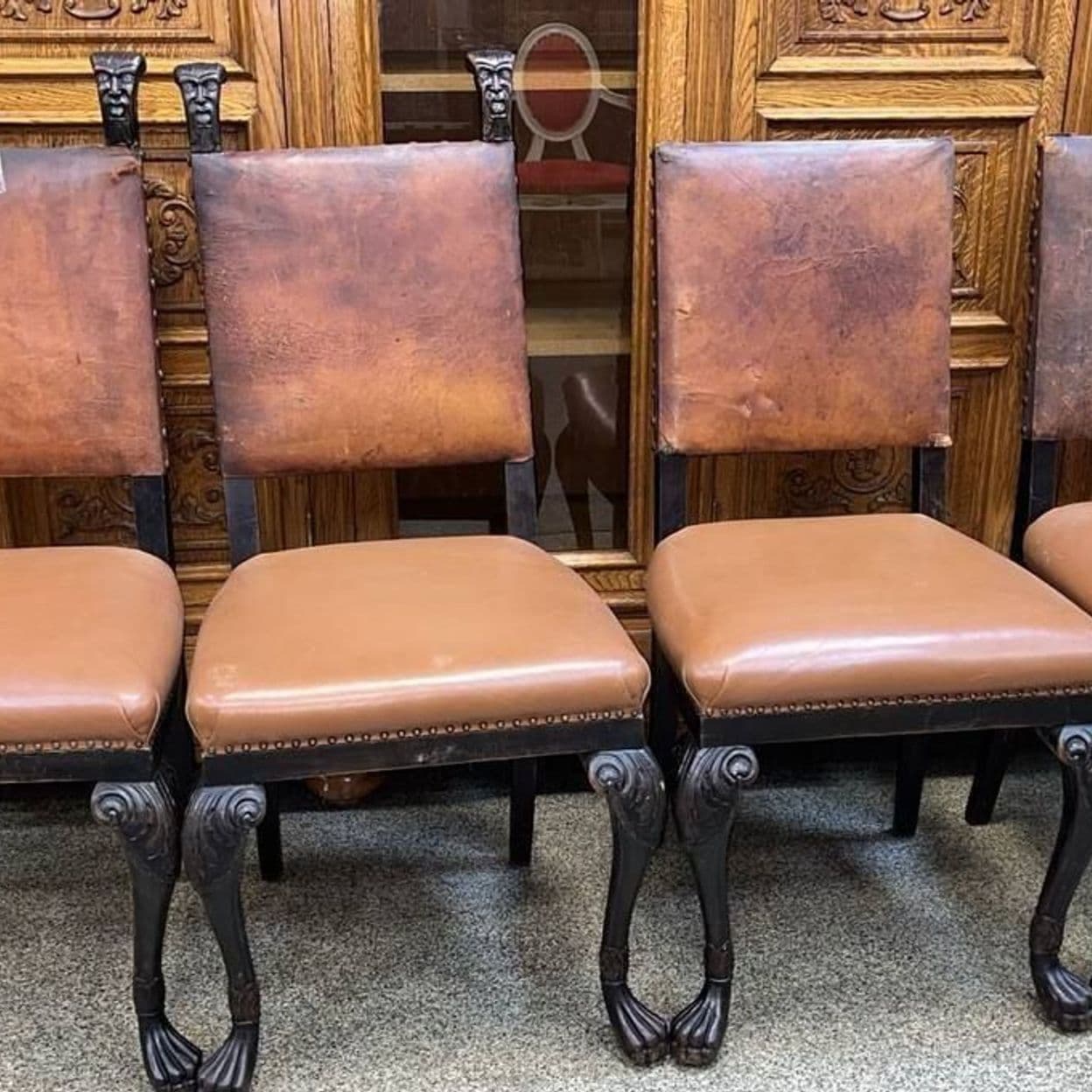 Купить Старинные кожанные стулья 4 шт