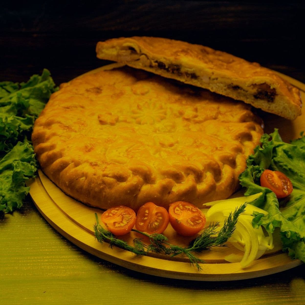 Купить Пирог говядина/картофель/лук