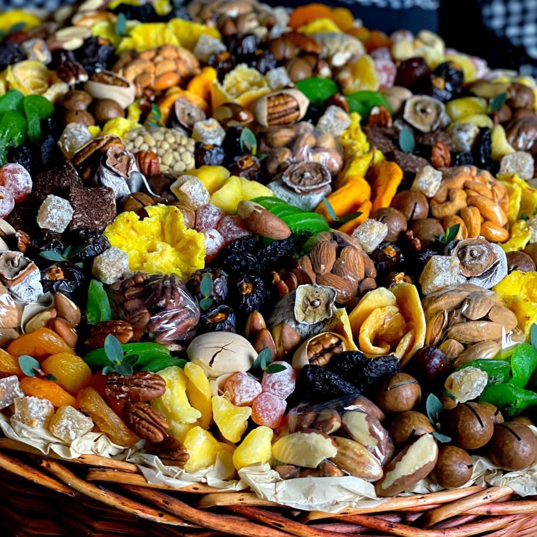 Купить Большая подарочная корзина арт. 540