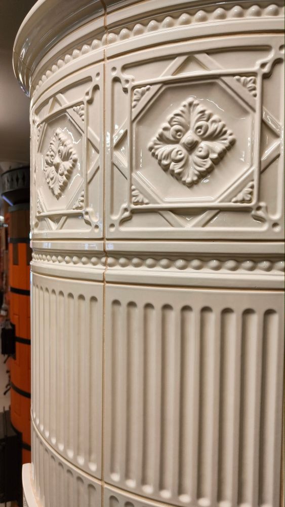 Купить Печь отопительная "СУДАРЫНЯ" в изразцах