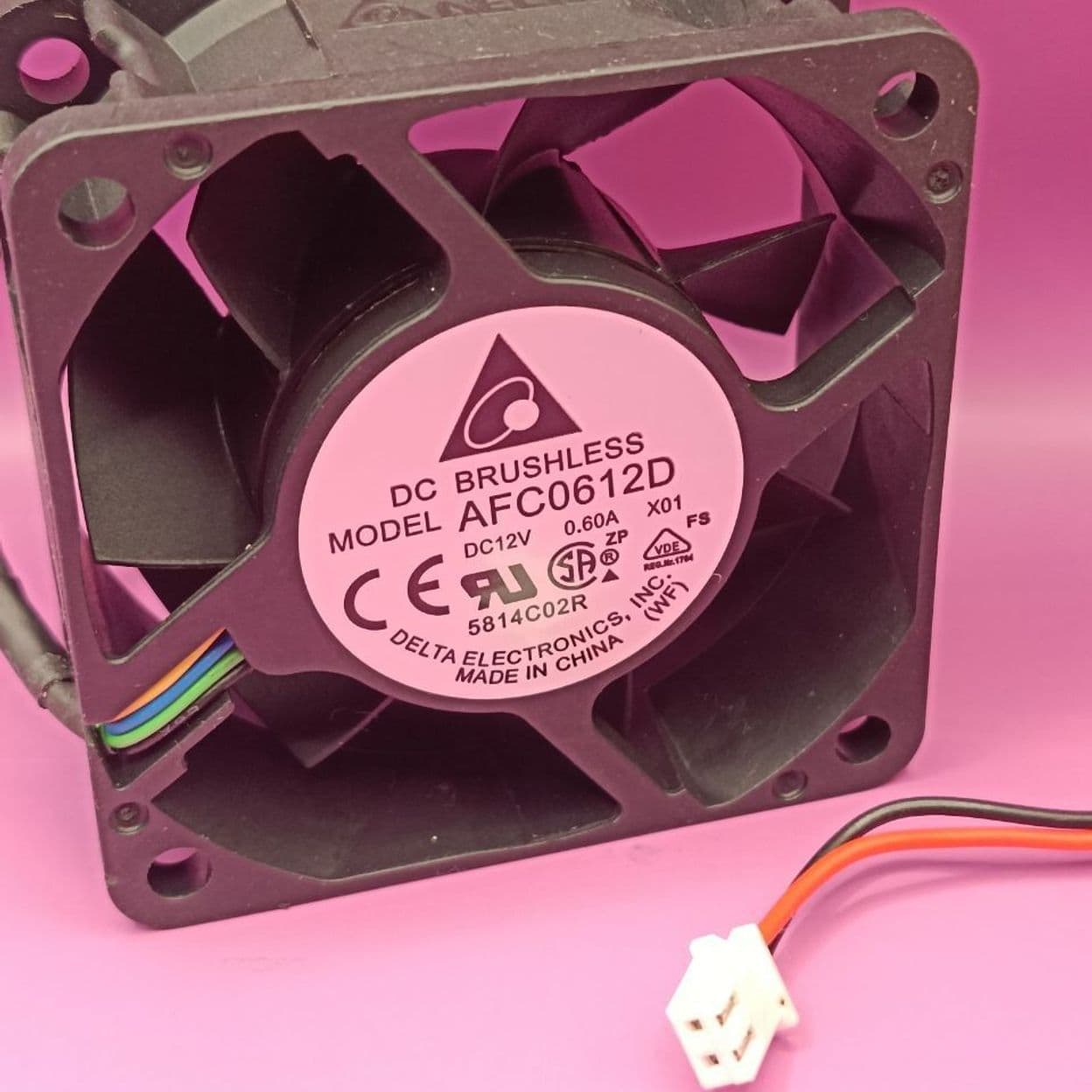 Купить Вентилятор DELTA 60x60х25 (0,6 A) 2 пин